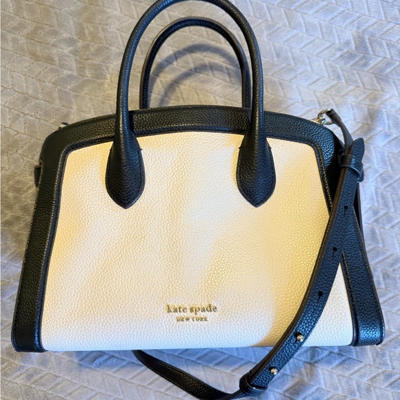 kate spade Handbags - Kate Spade Black and Cream Leather Tote Bag